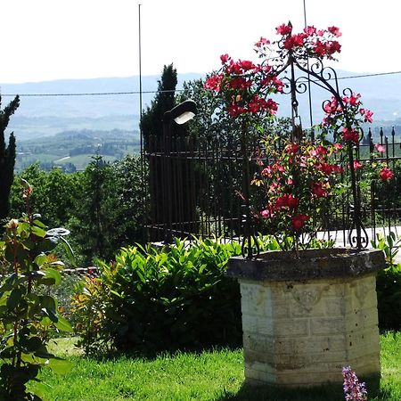 Agriturismo Il Castagnolino San Gimignano Bagian luar foto