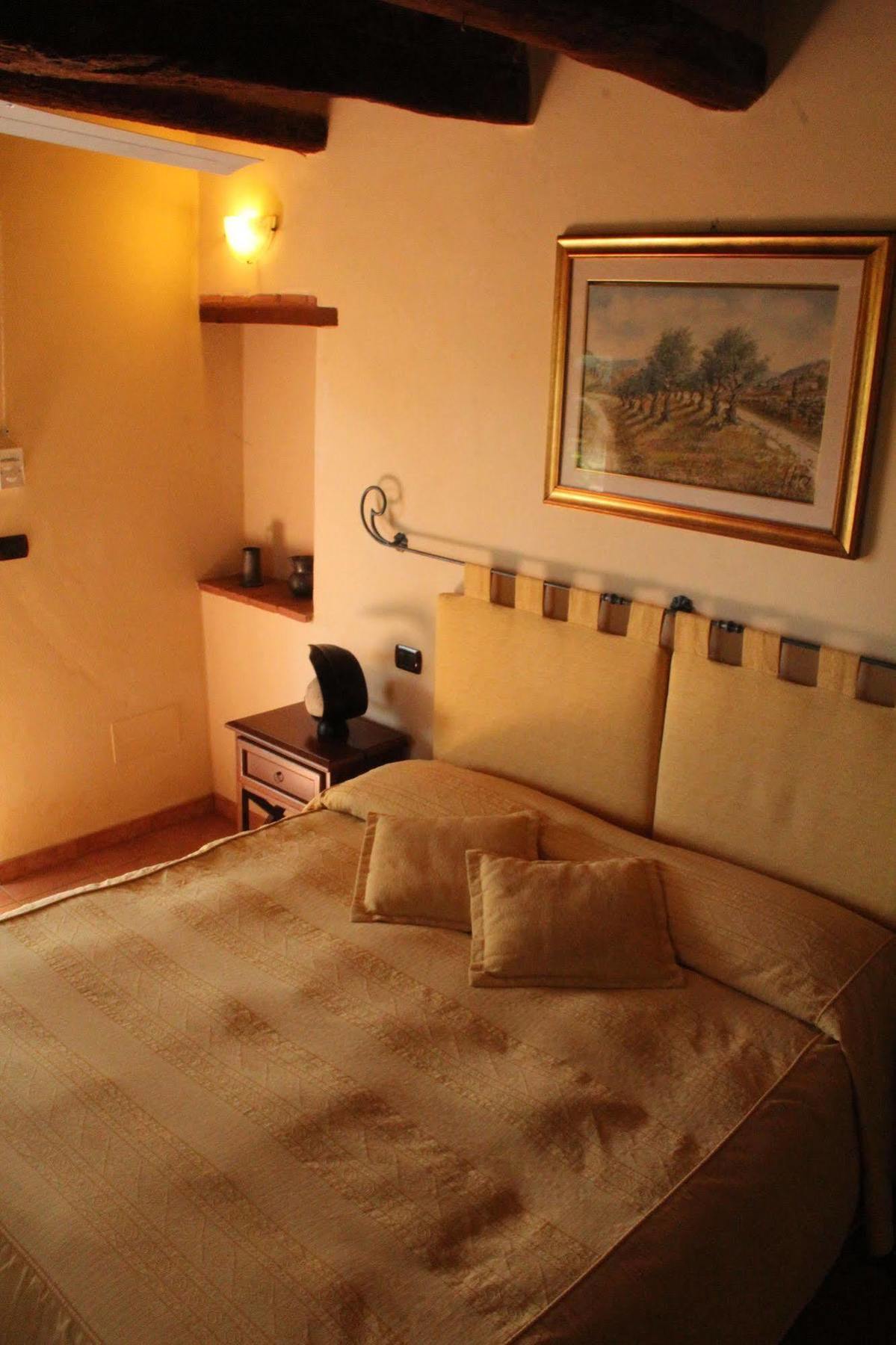 Agriturismo Il Castagnolino San Gimignano Bagian luar foto