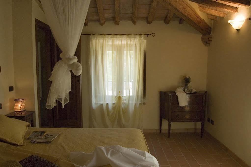 Agriturismo Il Castagnolino San Gimignano Bagian luar foto